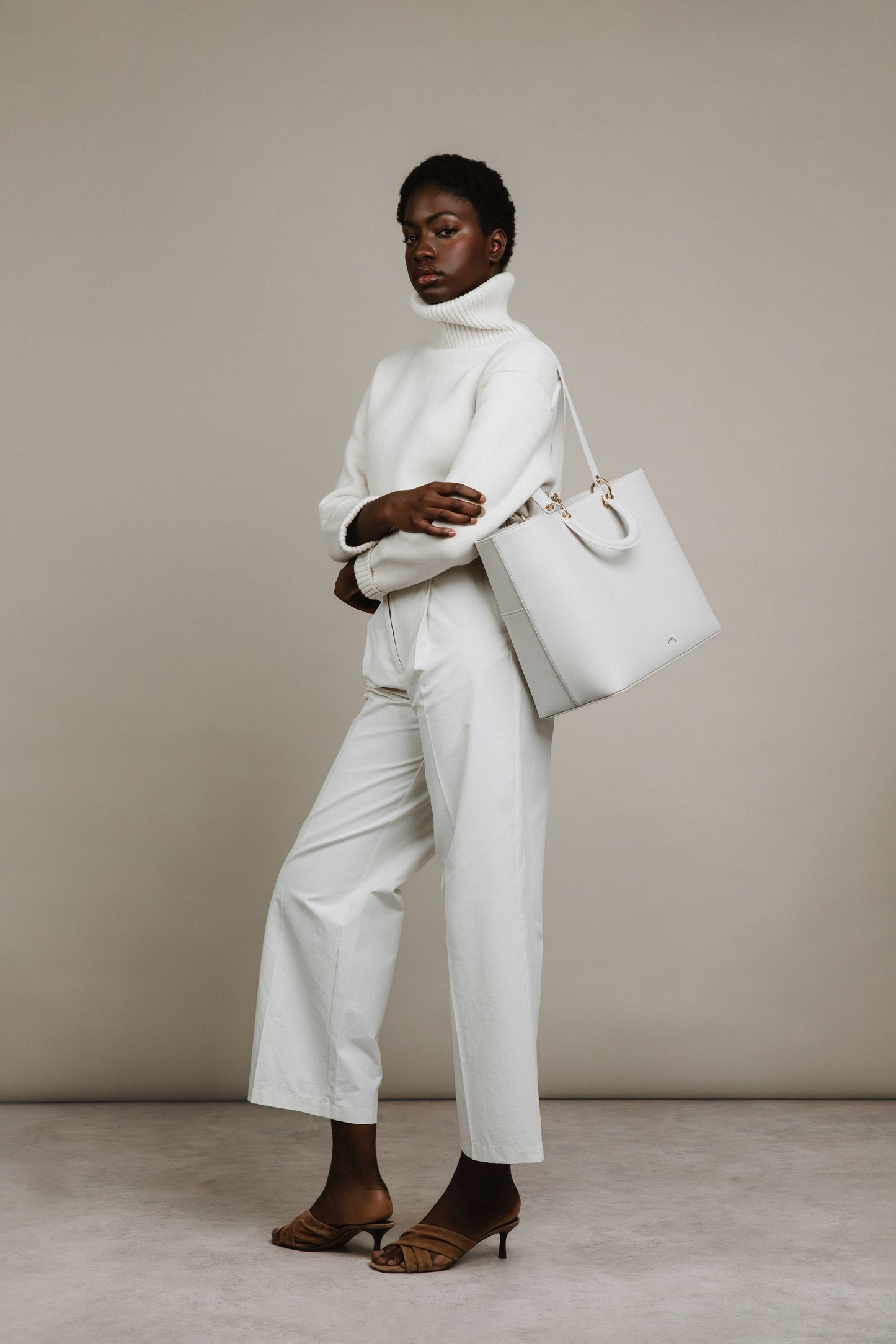 Bolso Tote Titan Moonstone