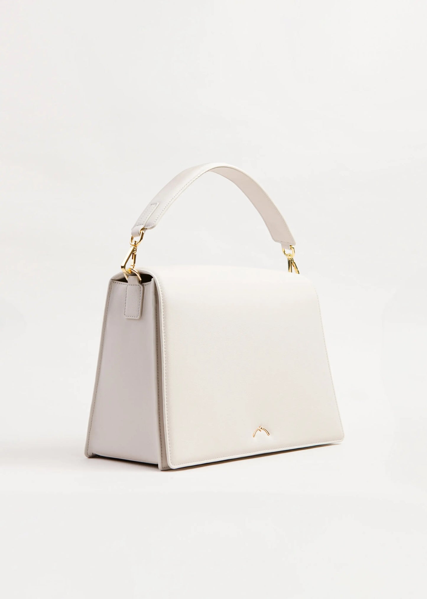 Qosmic Oberon Moonstone - cream bag - front lateral view