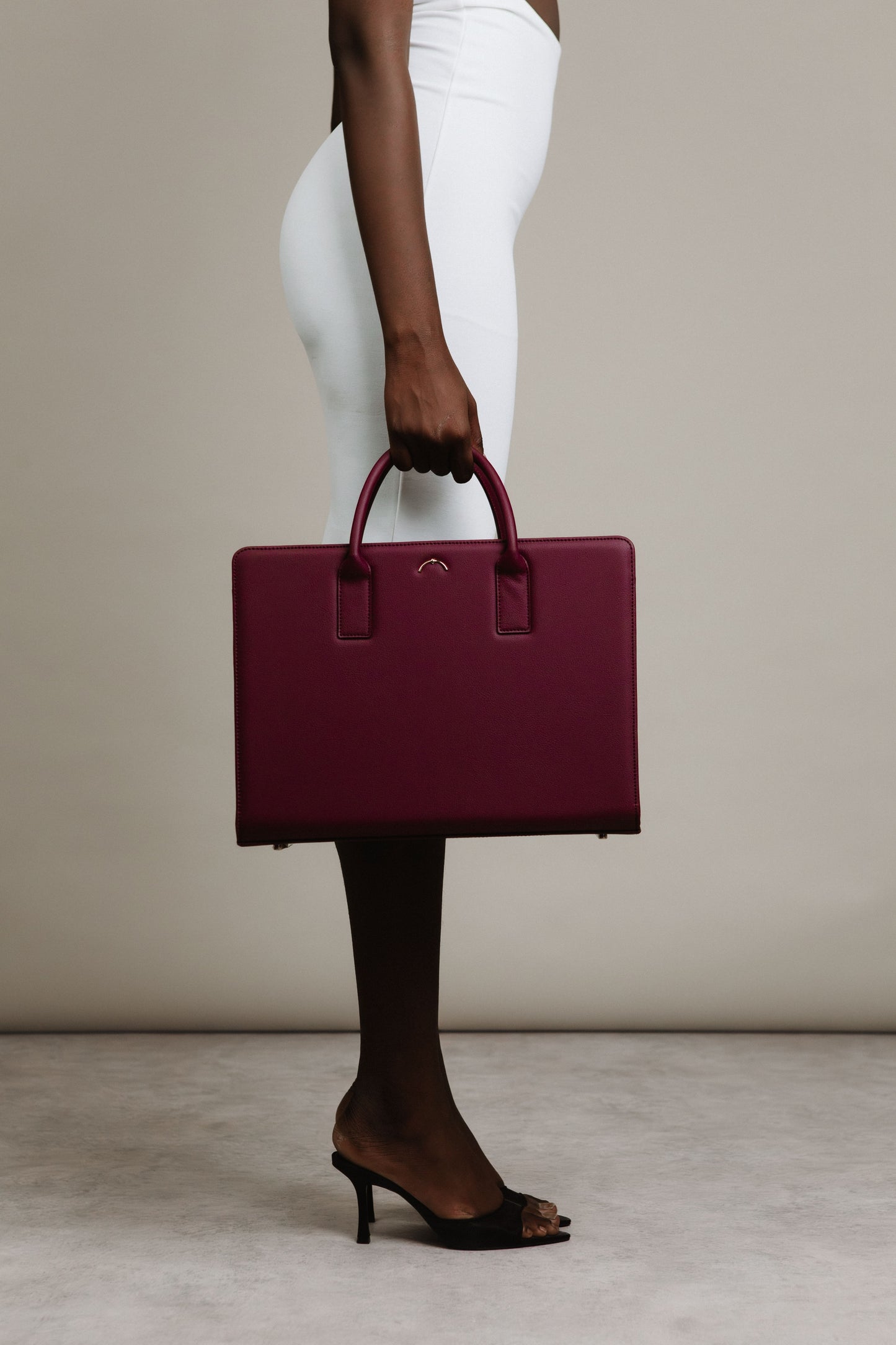 Metis Nebula Briefcase